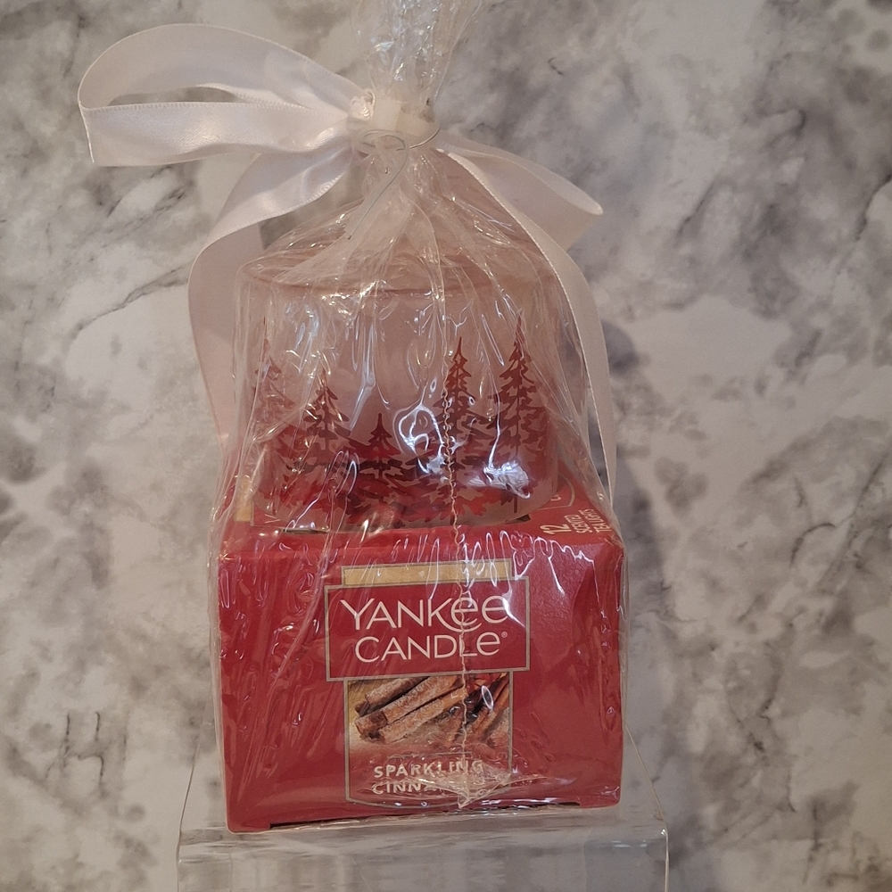 Yankee Candle 12pc Lot Scented Tea Lights Sparkling Cinnamon With Glass Holder